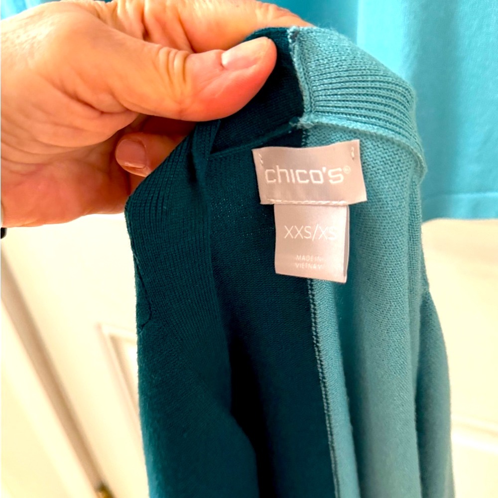 Chico's Woman Cardigan SET. Blue Color Block Women's Sweater Set, NWT, S/M - Picture 7 of 16
